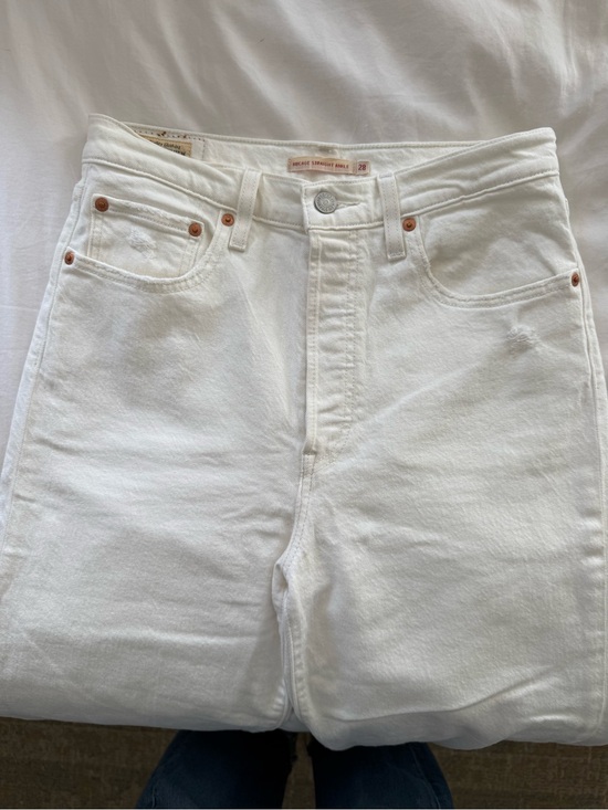 Levi's Denim - Levi's Ribcage Straight Ankle (size 28)